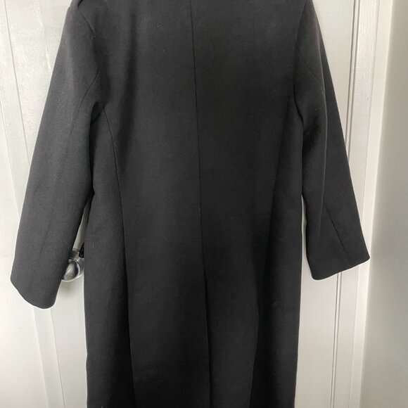 Overcoat - Picture 2 of 7